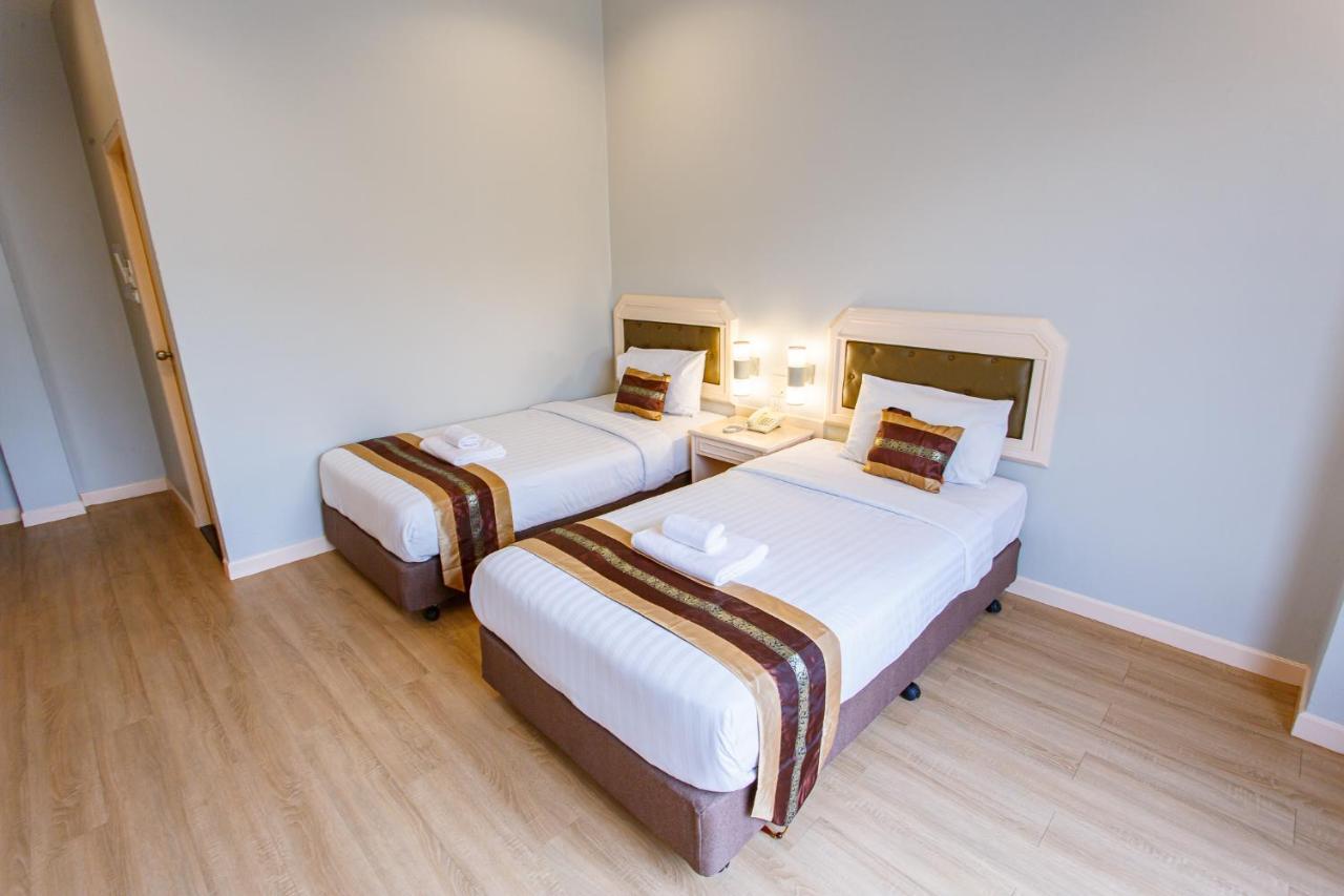 Fa Dragon Hotel Chiang Mai Buitenkant foto