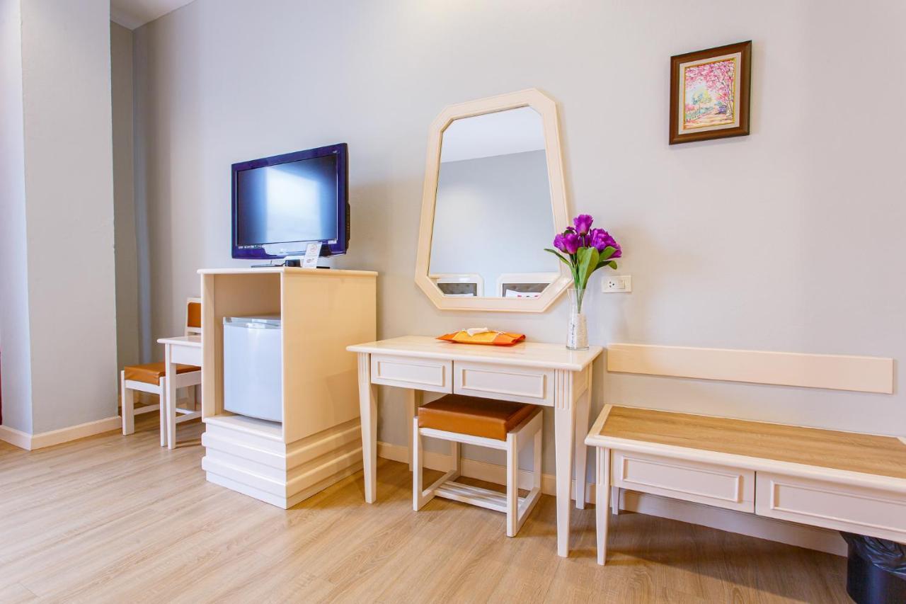 Fa Dragon Hotel Chiang Mai Buitenkant foto
