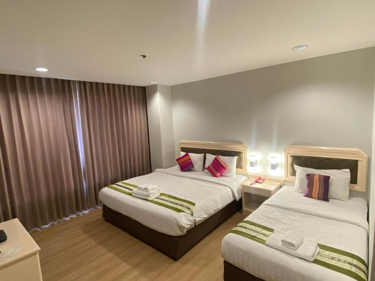 Fa Dragon Hotel Chiang Mai Buitenkant foto