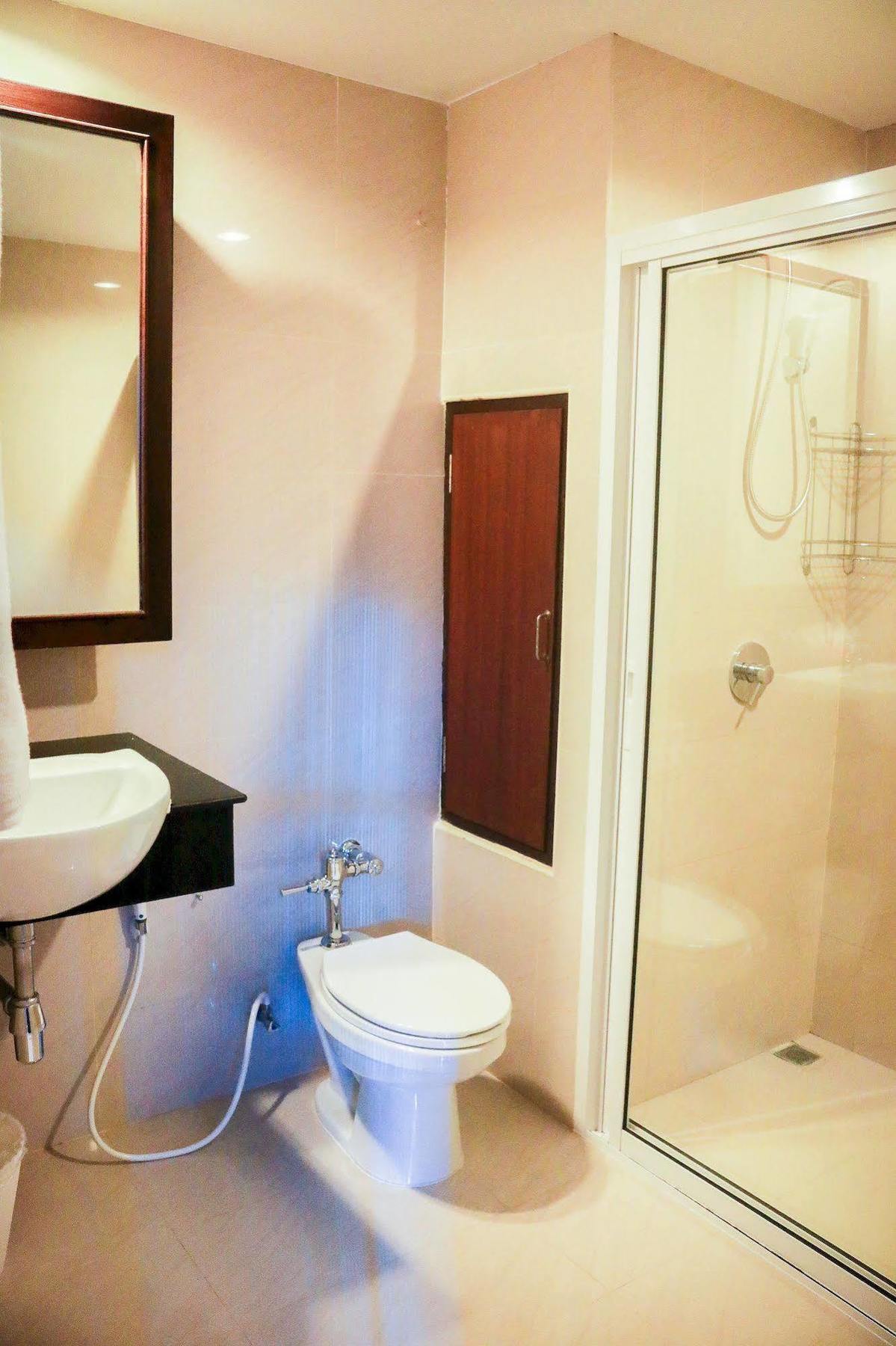 Fa Dragon Hotel Chiang Mai Buitenkant foto